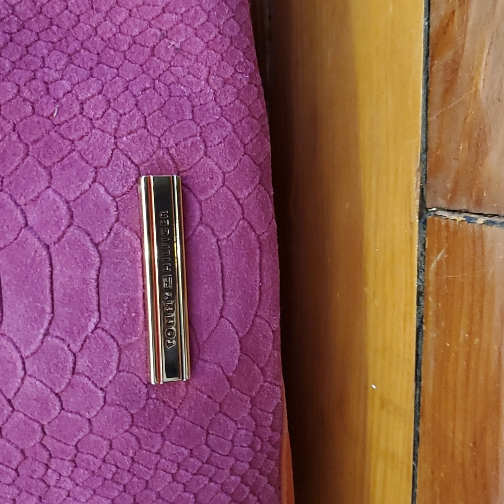 Tommy Hilfiger Python Rapsberry Suede Hobo bag - Picture 4 of 6